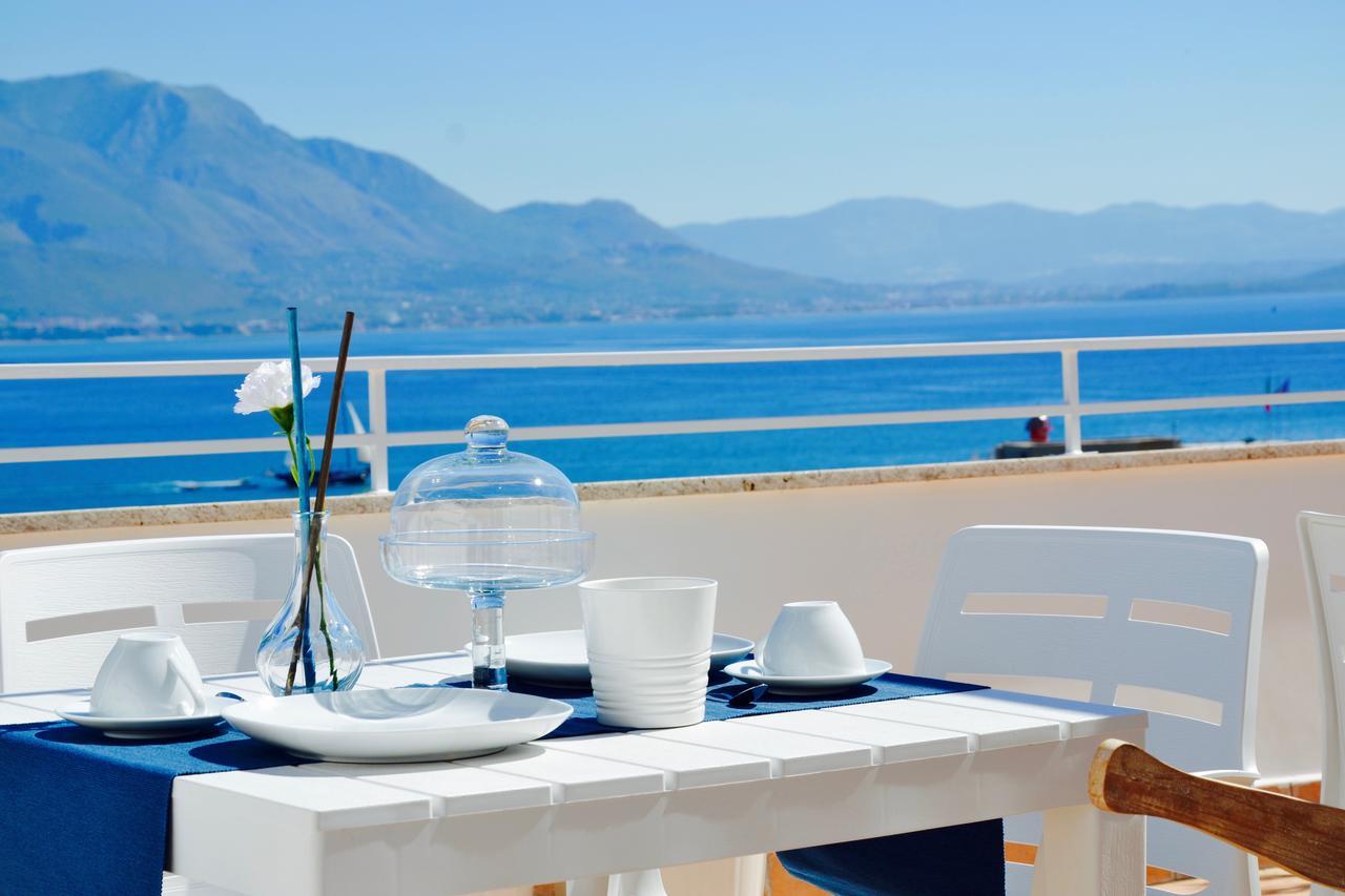 Il Bottone Al Duomo Bed & Breakfast Gaeta Dış mekan fotoğraf