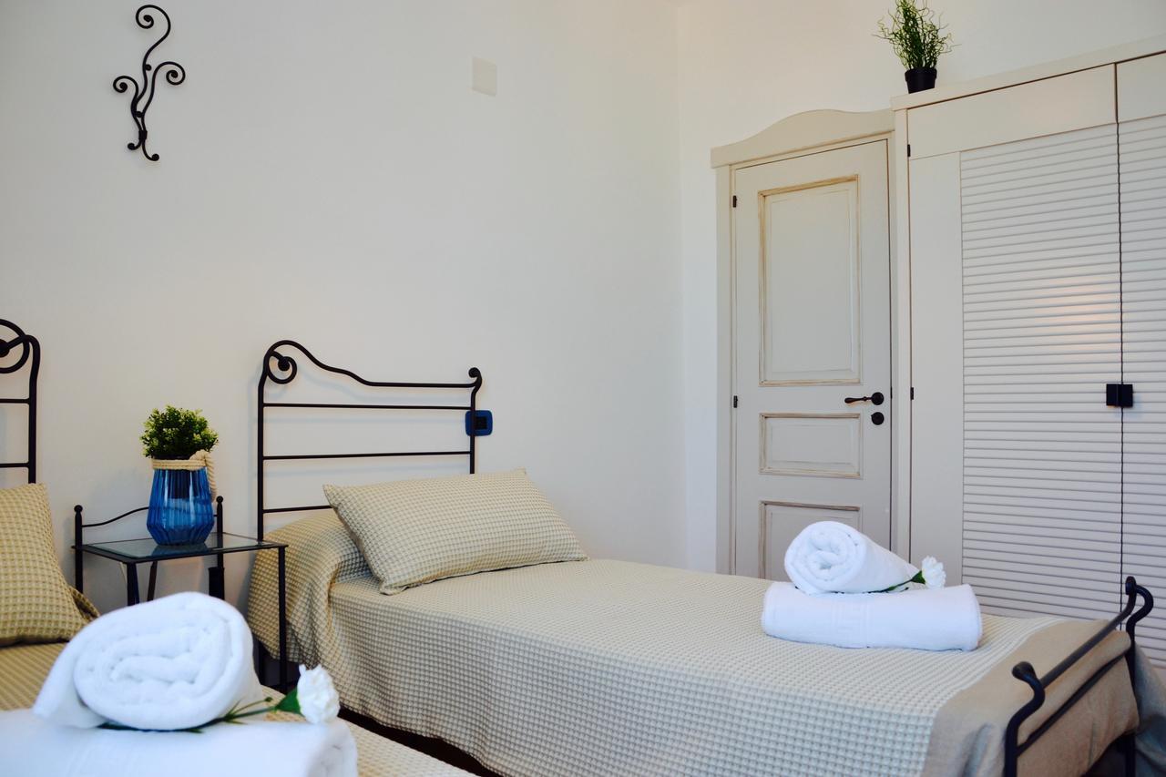 Il Bottone Al Duomo Bed & Breakfast Gaeta Dış mekan fotoğraf